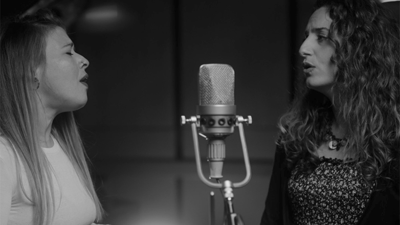 Δανάη Παπαδοπούλου: Παρουσιάζει τον δίσκο της «Μικρή Λίμνη» στο Ilion Plus