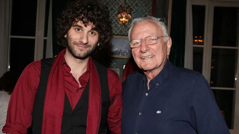 Το συγκινητικό μήνυμα του γιου του Κώστα Χαρδαβέλλα – «Το τελευταίο πράγμα που μου είπε…»