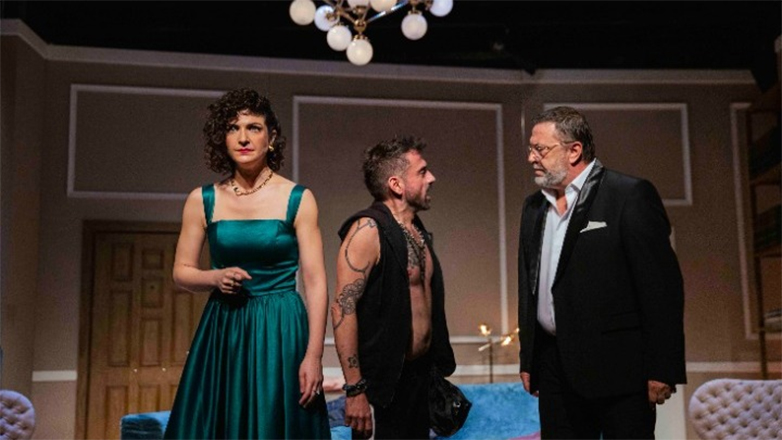 «Κανόνια και Τρομπέτες» του Γιάννη Τσίρου στο θέατρο Εμπορικόν