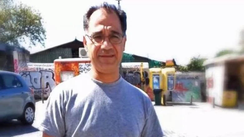 Θρίλερ με νεκρό 53χρονο που τον πέταξαν χωρίς τα ρούχα του σε χαντάκι στα Πατήσια