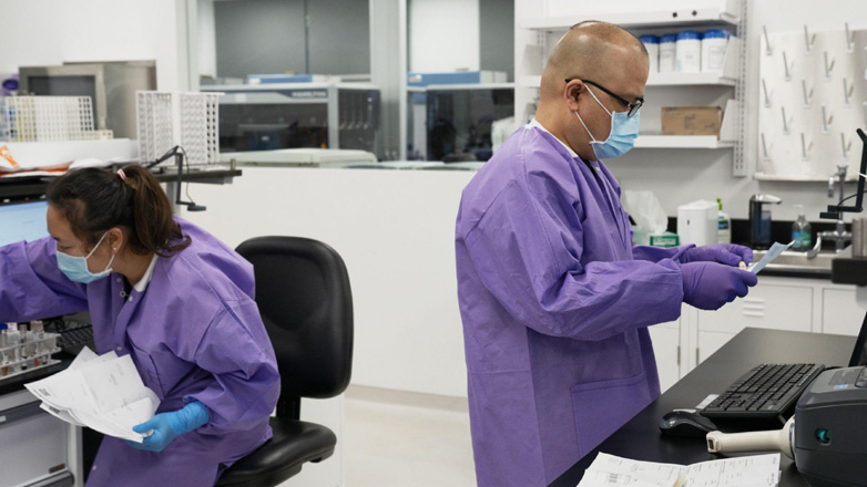 Η τεχνητή νοημοσύνη εκπαιδεύεται για να εντοπίζει προειδοποιητικά σημάδια στις εξετάσεις αίματος