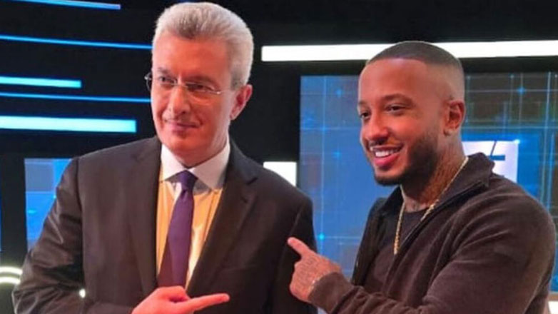 Ο Νίκος Χατζηνικολάου απαντάει σε όσους έκριναν αρνητικά τη συνέντευξή του με τον Light