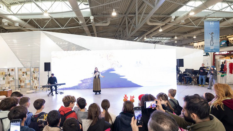 «Προορισμός: Ισλανδία» στο αεροδρόμιο της Αθήνας!