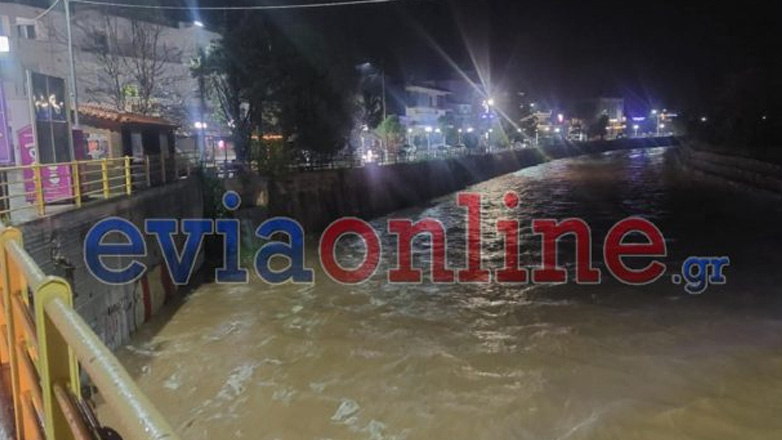 Εύβοια: Ανέβηκε η στάθμη ποταμού από τη συνεχή βροχόπτωση