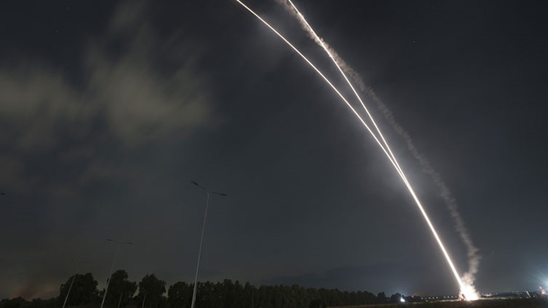 Ισραήλ: Αναχαιτίστηκε πύραυλος που εκτοξεύτηκε από την Υεμένη – Εννέα τραυματίες