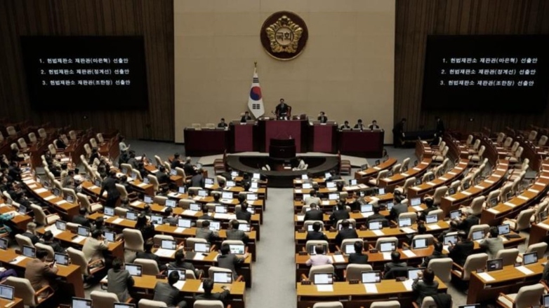 Νότια Κορέα: Πρόταση μομφής κατά του υπηρεσιακού προέδρου Χαν