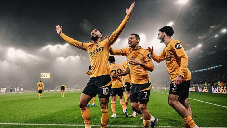 Αγγλία: Νίκησε τη Μάντσεστερ Γιουνάιτεντ με 2-0 η Γουλβς