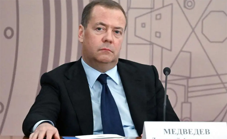 Γνήσια απειλή για τη Μόσχα χαρακτήρισε ο Μεντβέντεφ την Ευρωπαϊκή Ένωση