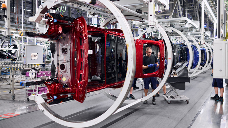 Νέες ανακλήσεις στην Premium εταιρία- Πόσες χιλιάδες ιδιοκτήτες αυτοκινήτων BMW και MINI στην Ελλάδα θα κληθούν για να ελεγχθεί το λογισμικό τους