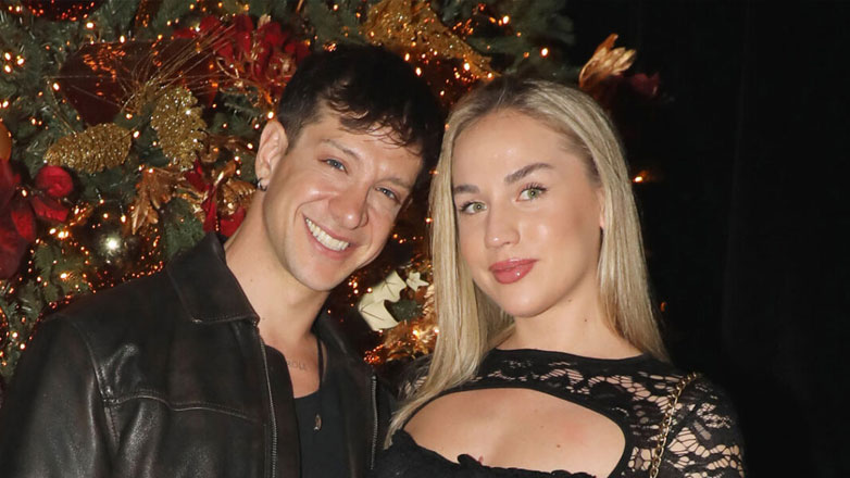 Ηλίας Μπόγδανος – Αλεξάνδρα Εξαρχοπούλου: Βραδινή έξοδος στα μπουζούκια για το ερωτευμένο ζευγάρι – Φωτογραφίες