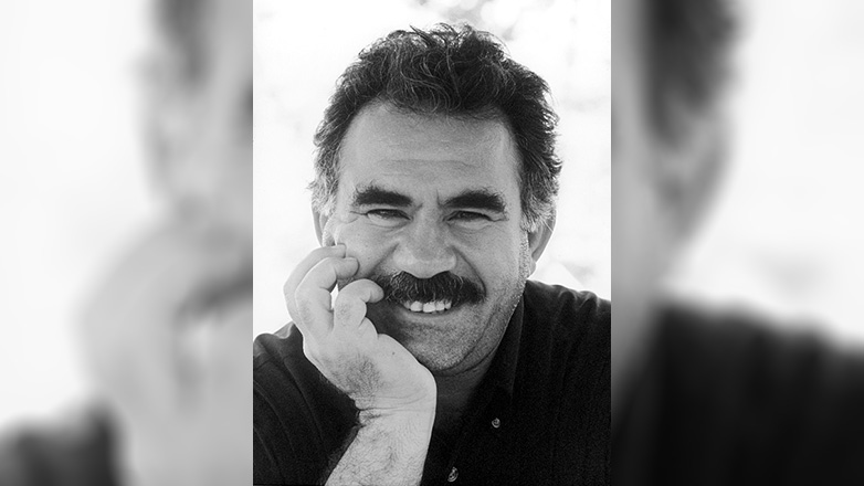 Ο Οτσαλάν σε ρόλο ειρηνοποιού στο Κουρδικό