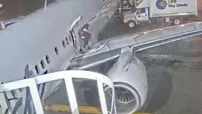 Ντοκουμέντο: Οι τελευταίες φωτογραφίες των επιβατών της πτήσης της Jesu-Air  λίγο πριν συντριβεί