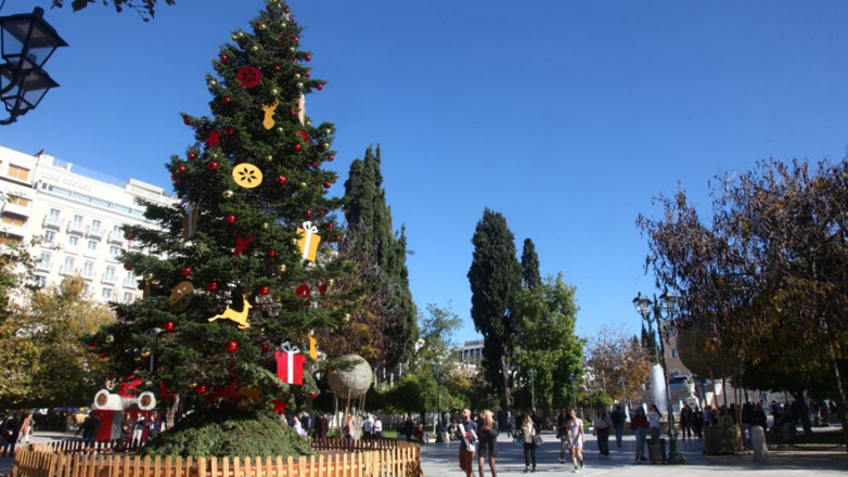 Παραμονή με ήλιο και υψηλές για την εποχή  θερμοκρασίες