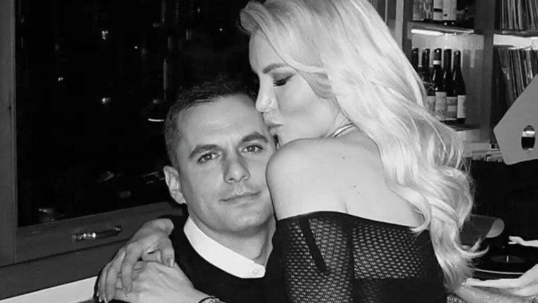 Κατερίνα Καινούργιου: Ρεβεγιόν στην αγκαλιά του συντρόφου της, Παναγιώτη Κουτσουμπή