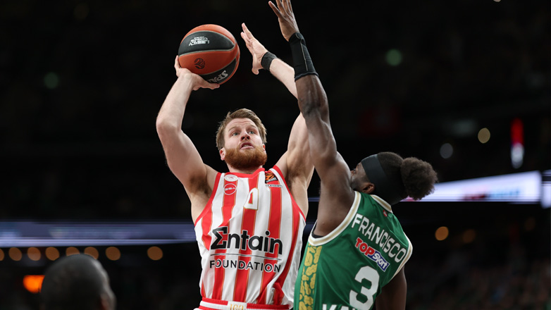 Στο δεύτερο ημίχρονο έπαιξε σαν Ολυμπιακός και πέρασε νικηφόρα από το Κάουνας!