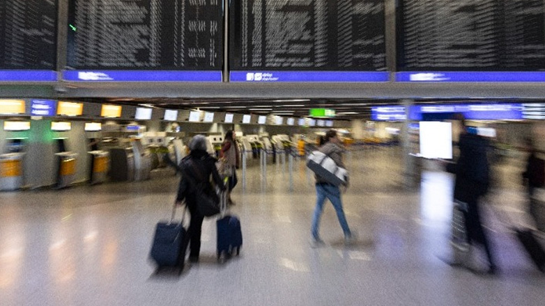 Γερμανία: Στο υπουργείο Εσωτερικών επιρρίπτουν το πρόβλημα στα αεροδρόμια οι συνδικαλιστές της αστυνομίας