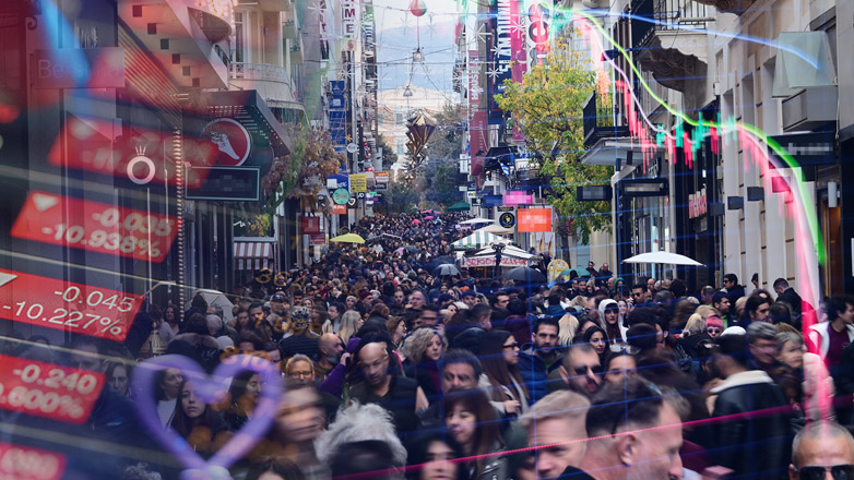 Μεγαλώνει η δυσαρέσκεια προς την κυβέρνηση Μητσοτάκη