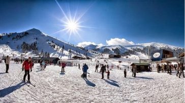 Ρεκόρ επισκεπτών στα χιονοδρομικά κέντρα της Ελλάδας