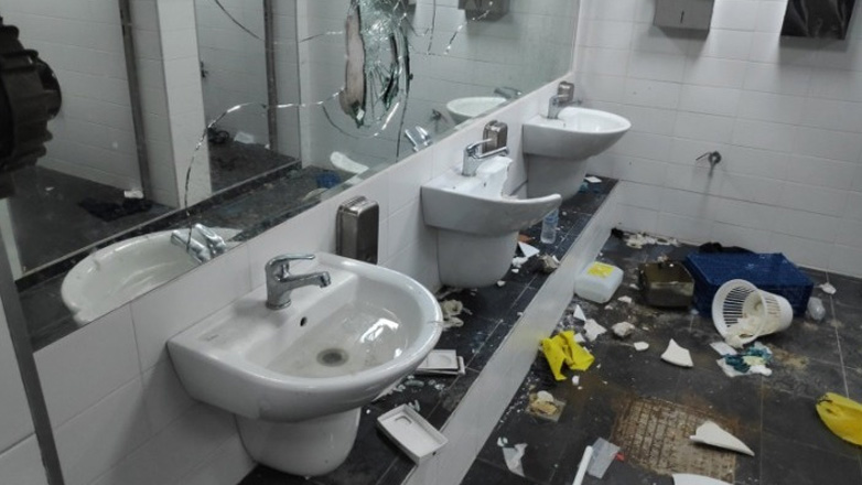 Θεσσαλονίκη: Βανδάλισαν δημόσιες τουαλέτες στη Νέα Παραλία