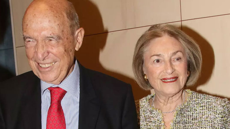 Κώστας Σημίτης: Αυτή ήταν η τελευταία δημόσια εμφάνιση με τη σύζυγό του, Δάφνη Κώστας Σημίτης: Αυτή ήταν η τελευταία δημόσια εμφάνιση με τη σύζυγό του, Δάφνη