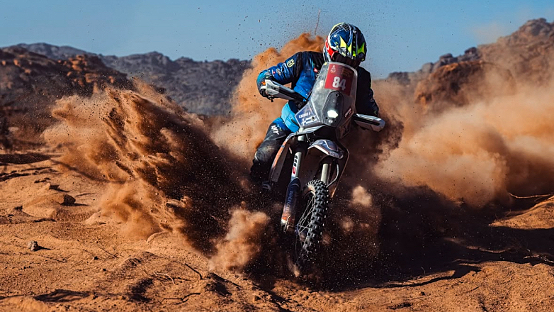 Ένας Έλληνας στο Dakar Rally! Ο Βασίλης Μπούδρος αγωνίζεται στην έρημο