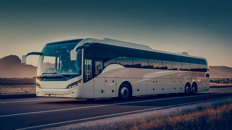 Οι αντιδράσεις για τον οδηγό του ΚΤΕΛ Χανίων-Ρεθύμνου που μιλούσε στο κινητό του ενώ οδηγούσε