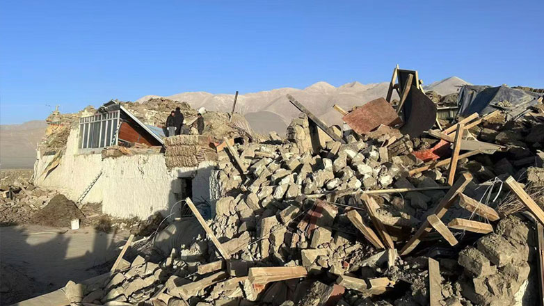 Τουλάχιστον 36 νεκροί από τον σεισμό στα σύνορα Νεπάλ – Κίνας