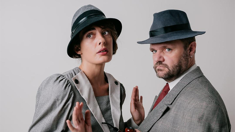 «Τα 39 σκαλοπάτια» του Πάτρικ Μπάρλοου σε σκηνοθεσία Μάκη Παπαδημητρίου στο Θέατρο Αριστοτέλειον