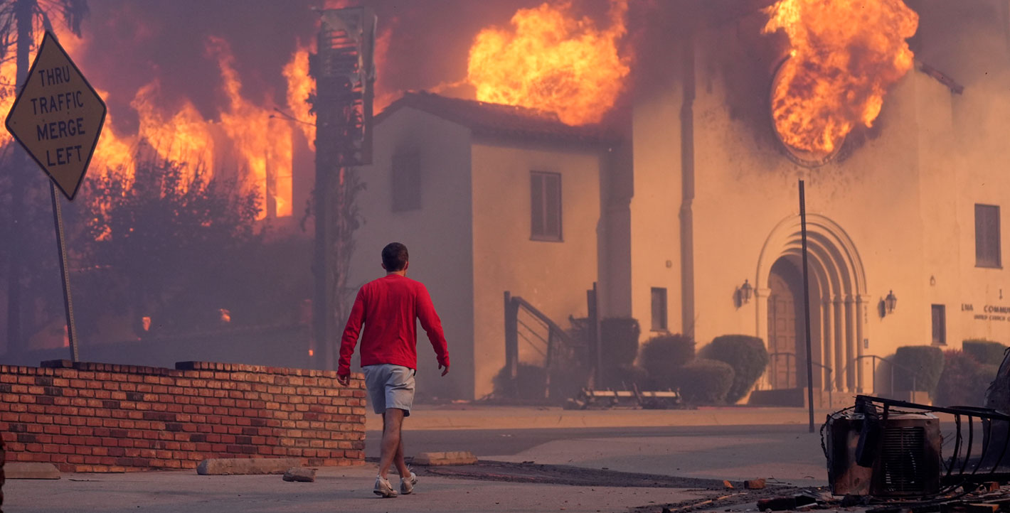Πύρινη κόλαση στο Λος Άντζελες