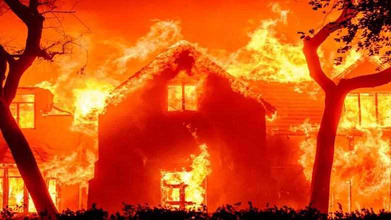 Καλιφόρνια: Στα 20 δισ. δολάρια οι αποζημιώσεις που πρέπει να καλύψουν οι ασφαλιστικές Καλιφόρνια: Στα 20 δισ. δολάρια οι αποζημιώσεις που πρέπει να καλύψουν οι ασφαλιστικές