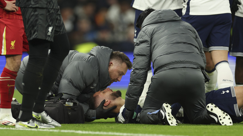 Τότεναμ: Δύο εβδομάδες εκτός με διάσειση ο Μπεντανκούρ