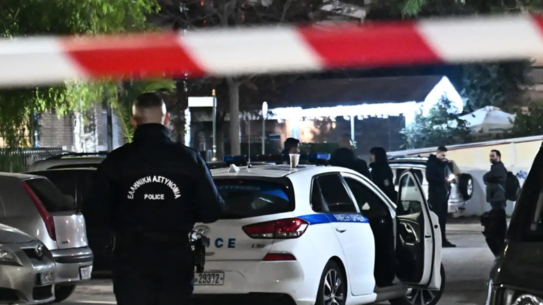 Θρίλερ με πυροβολισμούς στον Άγιο Δημήτριο