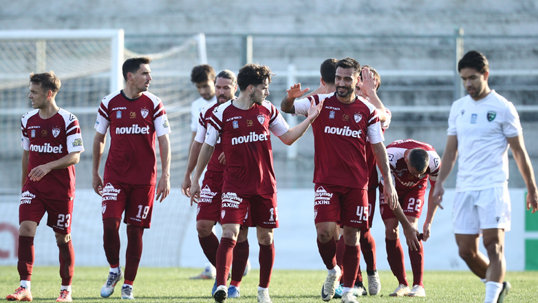 Super League 2: Ακάθεκτη προχωρά η ΑΕΛ, πέρασε (1-0) και από την έδρα του Μακεδονικού