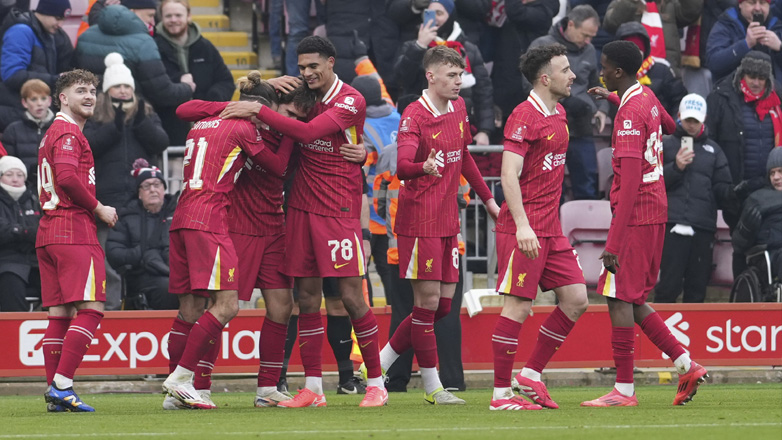 Κύπελλο Αγγλίας: Άνετη πρόκριση (3-0) για τη Λίβερπουλ απέναντι στην Άκρινγκτον!