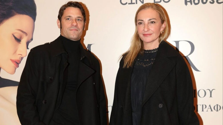 Αποστόλης Τότσικας: Η συγκινητική έκπληξη που του ετοίμασε η σύζυγός του, Ρούλα Ρέβη για τα 42α γενέθλιά του