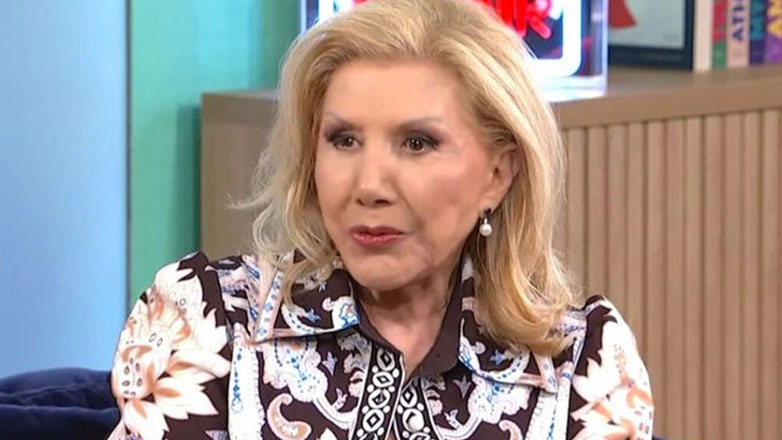 Λίτσα Πατέρα για τον θάνατο του συζύγου της: «Γνώριζα από πριν ότι αυτός ο πλανήτης θα φέρει κάτι τέτοιο»
