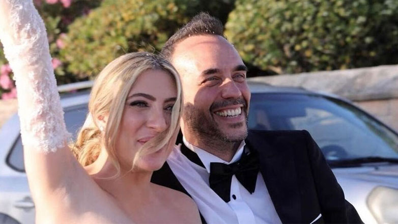 Σε πλειστηριασμό ο Πύργος του Σαλιαρέλη στην Αίγινα, όπου έγινε ο γάμος του Μουζουράκη και της Μαριλού Κόζαρη