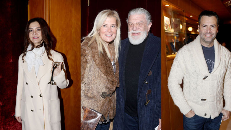 Πλήθος επωνύμων στην επίσημη πρεμιέρα της παράστασης «Αγαμέμνων: ο κύκλος του αίματος»Πλήθος επωνύμων στην επίσημη πρεμιέρα της παράστασης «Αγαμέμνων: ο κύκλος του αίματος» στο Θέατρο Ακροπόλ