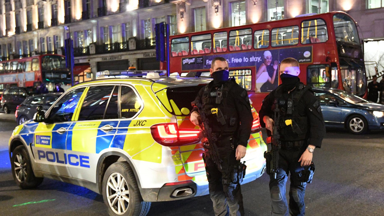 Βρετανία: Δύο έφηβοι συνελήφθησαν για τη δολοφονία με μαχαίρι ενός 14χρονου Βρετανία: Δύο έφηβοι συνελήφθησαν για τη δολοφονία με μαχαίρι ενός 14χρονου