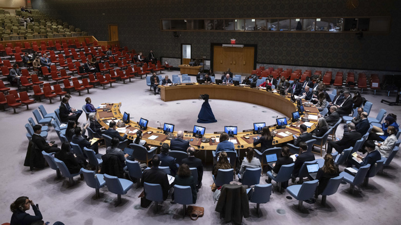 Το Συμβούλιο Ασφαλείας του ΟΗΕ υιοθέτησε απόφαση που καταρτίστηκε από Ελλάδα και ΗΠΑ για την ασφάλεια στην Ερυθρά Θάλασσα