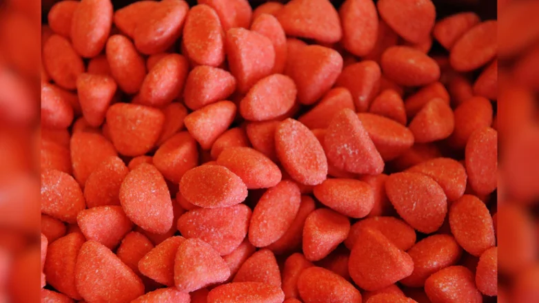 Οι ΗΠΑ απαγορεύουν τη χρωστική ουσία ερυθροσίνη στα τρόφιμα και τα φάρμακα