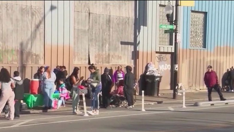 Wall Street Journal: Επιχείρηση-σκούπα κατά παράτυπων μεταναστών στο Σικάγο από την Τρίτη