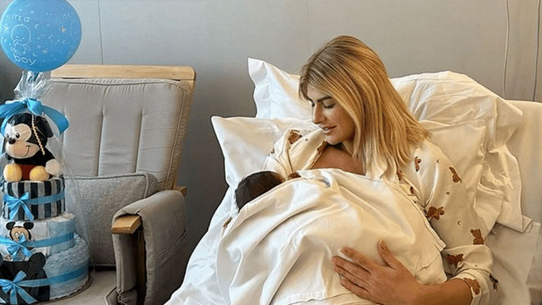 Ευρυδίκη Παπαδοπούλου: Η τρυφερή φωτογράφιση με τον τριών μηνών γιο της, Δημήτρη
