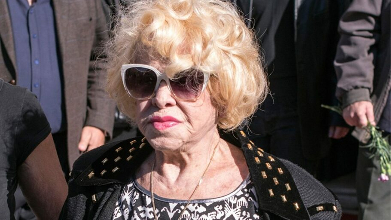 Μενδώνη για την Καίτη Γκρέυ: «Υπήρξε μια γνήσια λαϊκή φωνή, χωρίς εκζήτηση και επιτήδευση»