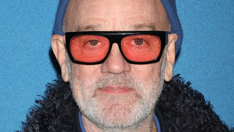 Ο Μάικλ Στάιπ των R.E.M. καλεί σε μποϊκοτάζ του Facebook και του Instagram