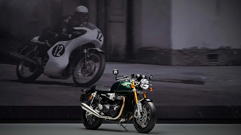 Η Triumph Thruxton 400 έρχεται σύντομα
