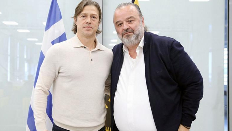 Ηλιόπουλος για την παραμονή Αλμέιδα: «Το γυαλί όχι μόνο δεν ράγισε, διατηρείται ανέπαφο, ατόφιο, είναι αλεξίσφαιρο»!