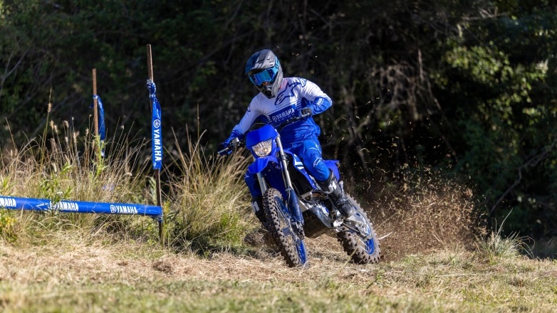 Νέα καθαρόαιμη enduro Yamaha WR250F 2025