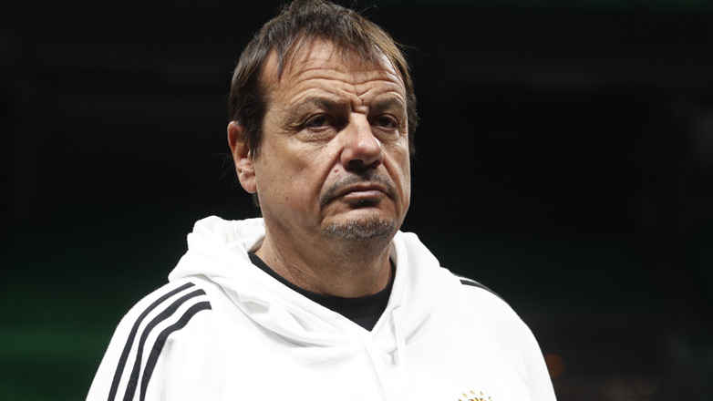 Αταμάν: «Δεν θα πάρουμε παίκτη, για να πούμε ότι κάναμε μεταγραφή»