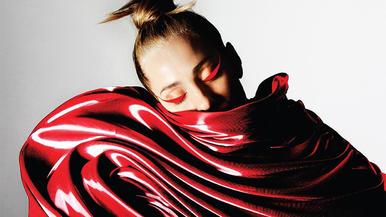 Νατάσσα Μποφίλιου – «Υπόστεγο»: Νέο τραγούδι